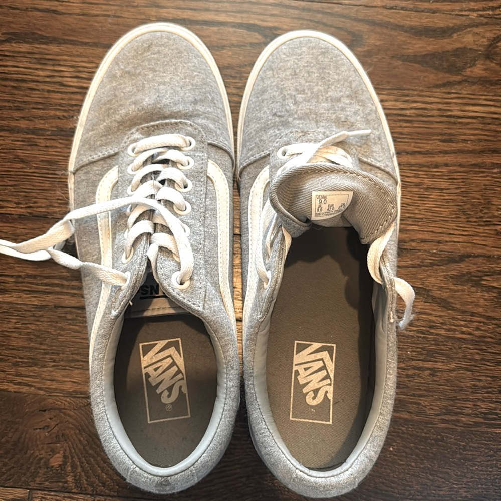 Van’s size 9